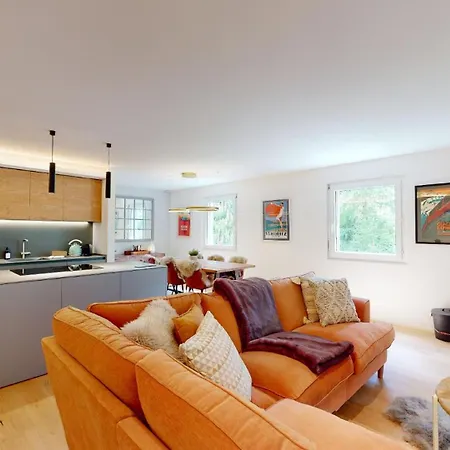 아파트 Cresta Ellie *